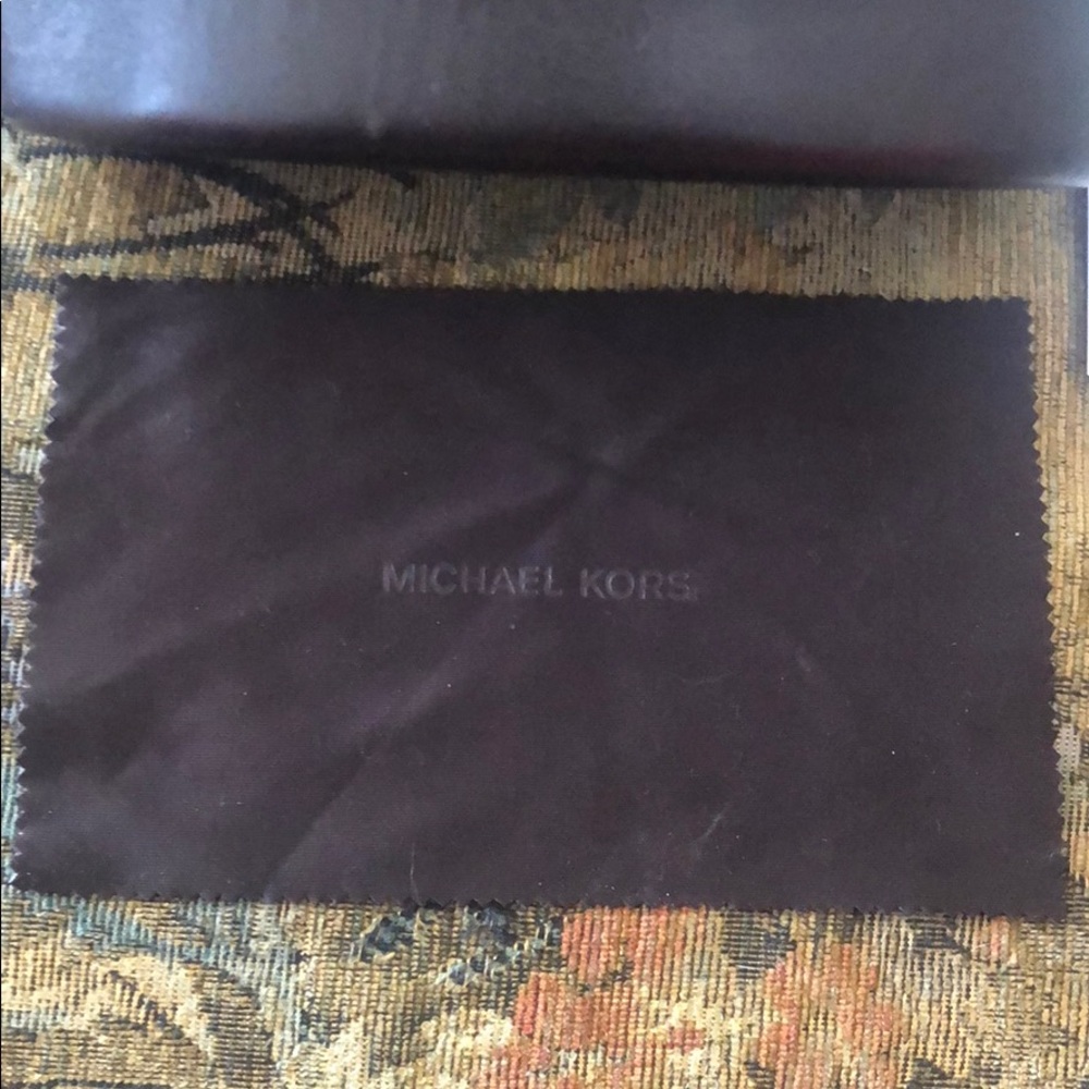 Michael Kors Sunglasses and case. - Picture 4 of 13